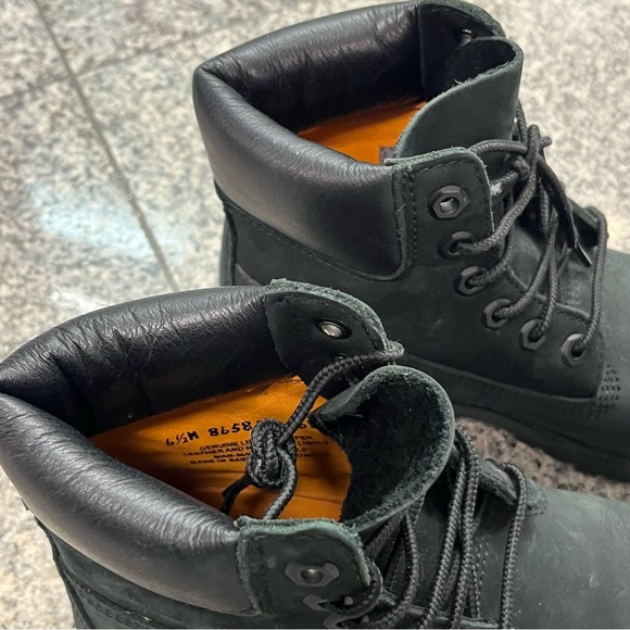 Timberland Boots - Picture 4 of 5